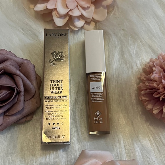 Lancome Teint Idole Ultra Wear Care & Glow Serum Concealer 425c - Picture 3 of 6